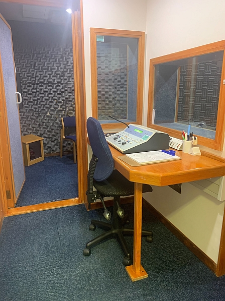 hearing test booth